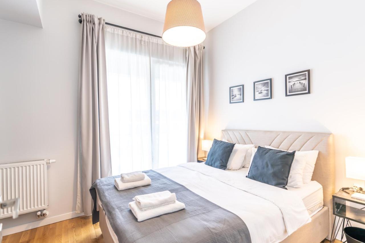 Daire Near Airport Metro 1-bdr Wi-fipoolgym